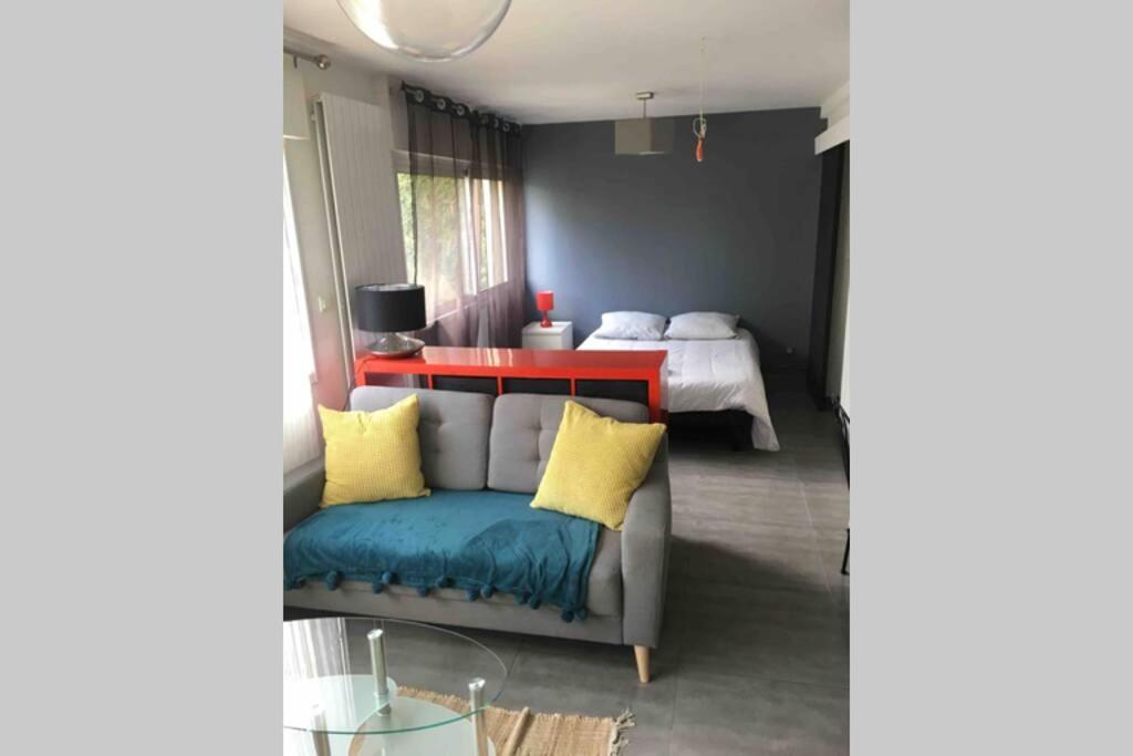 Bel Appartement En Rez De Jardin, 10Min Centre Et 300M Quais De Seine Wifi Rouen Dış mekan fotoğraf